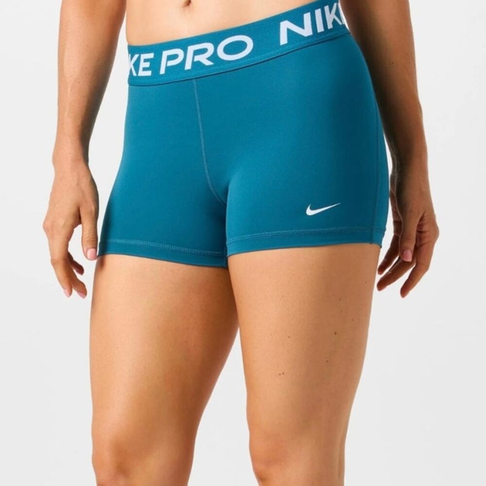 Nike Women's Pro 3” Shorts L